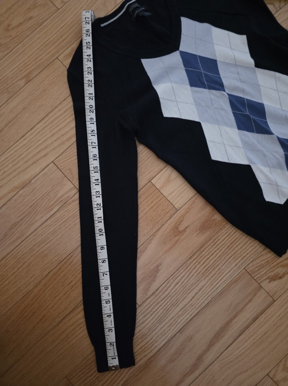 Tommy Hilfiger Blue V-Neck Argyle Pattern Sweater Small - Picture 9 of 9